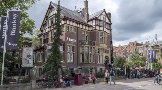 Amsterdam_Moco-museum-moderne-kunst