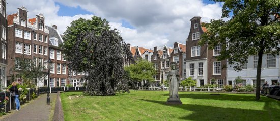 Amsterdam_begijnhof